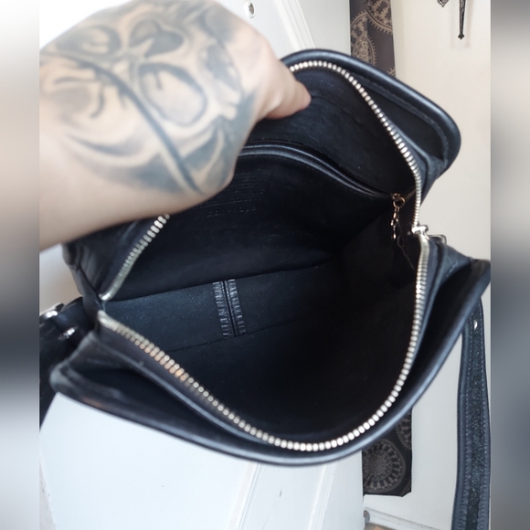 Vintage Coach Black Legacy North South Compartment Bag 9168😍🖤 - Picture 10 of 16